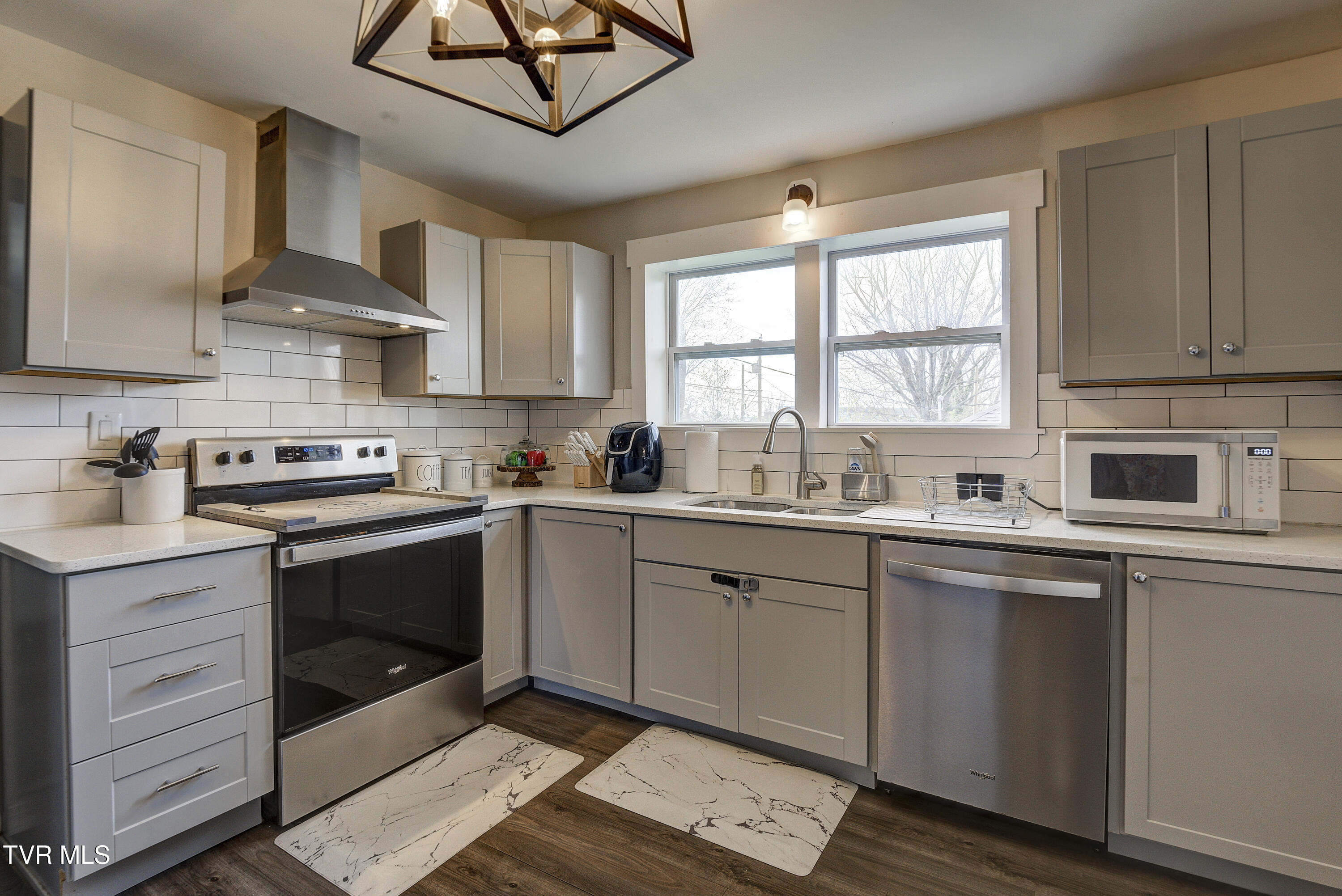 809 Birch Street Kingsport, TN 37664 - Photo 10 of 34 BirchSt--5