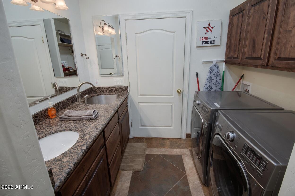 2875 South Timber Pine Lane Pinetop, AZ 85935 - Photo 124 of 175 Cottage Bathroom & Laundry Room 1