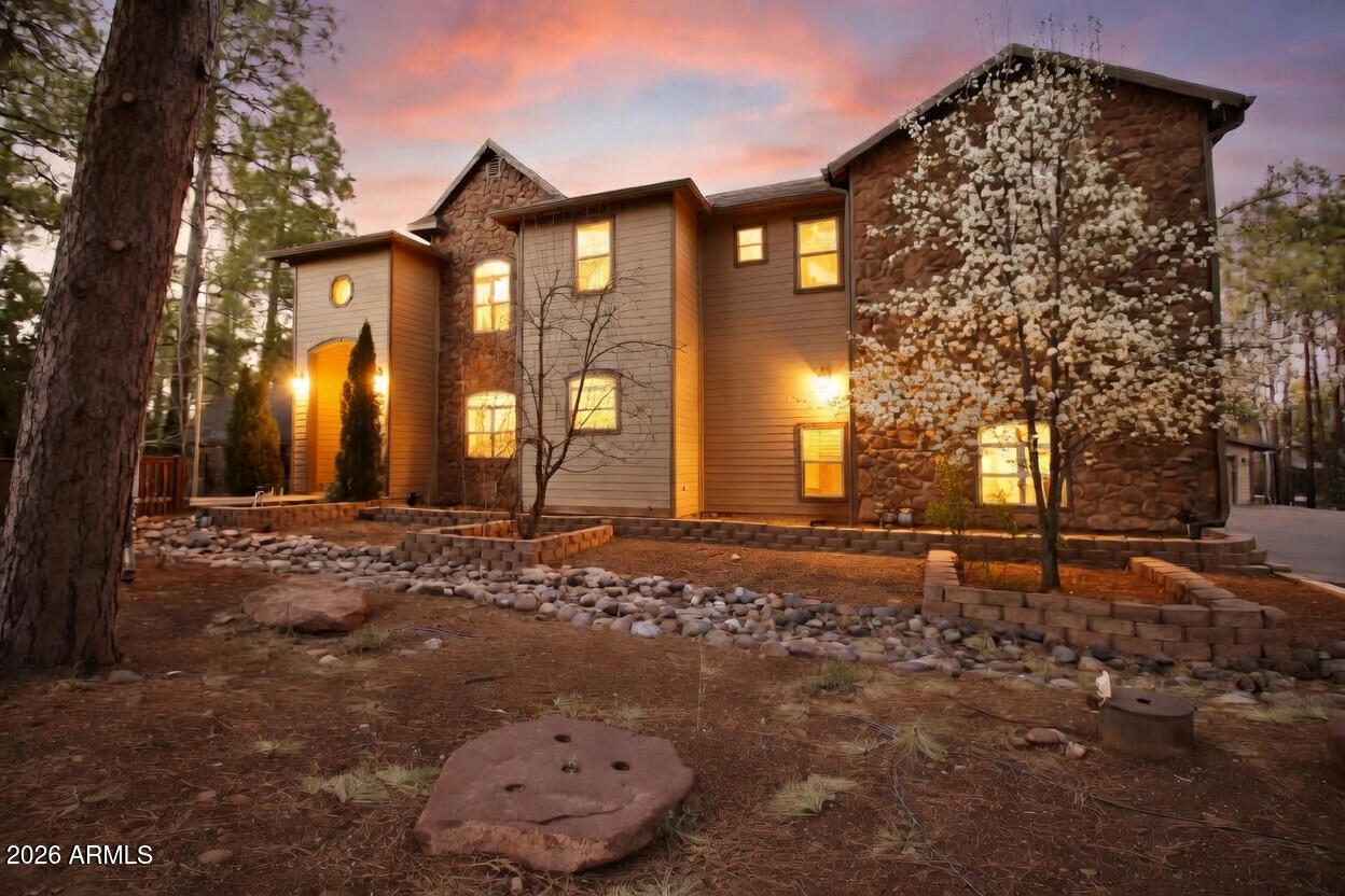 2875 South Timber Pine Lane Pinetop, AZ 85935 - Photo 13 of 175 9