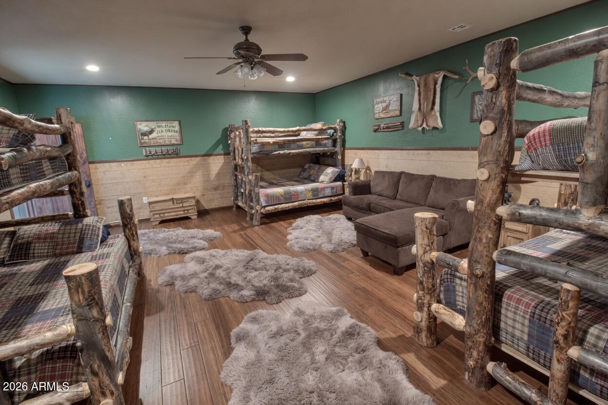 2875 South Timber Pine Lane Pinetop, AZ 85935 - Photo 139 of 175 Lodge Bunk Room 7