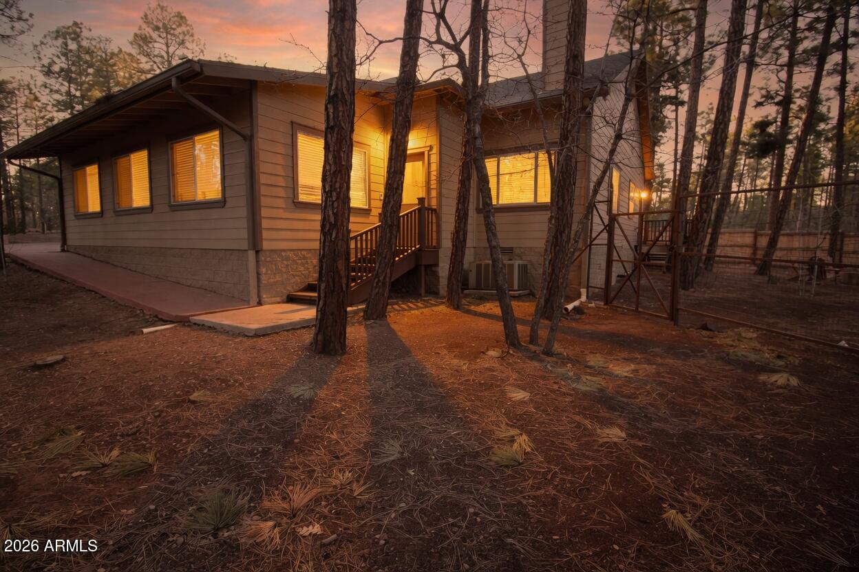 2875 South Timber Pine Lane Pinetop, AZ 85935 - Photo 169 of 175 Cottage Porch 5