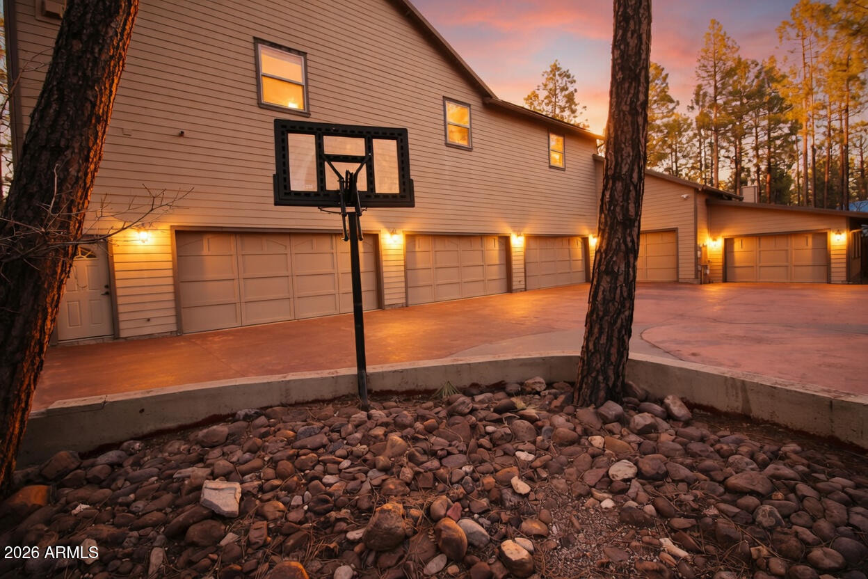 2875 South Timber Pine Lane Pinetop, AZ 85935 - Photo 25 of 175 b9