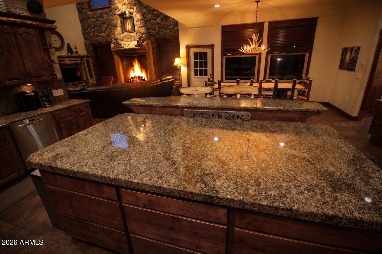 2875 South Timber Pine Lane Pinetop, AZ 85935 - Photo 52 of 175 Kitchen Great Room 6