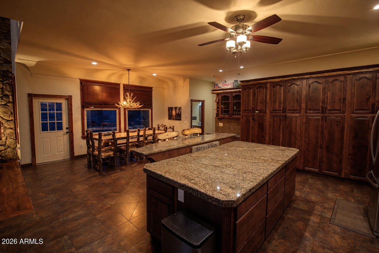 2875 South Timber Pine Lane Pinetop, AZ 85935 - Photo 53 of 175 Kitchen Great Room 7