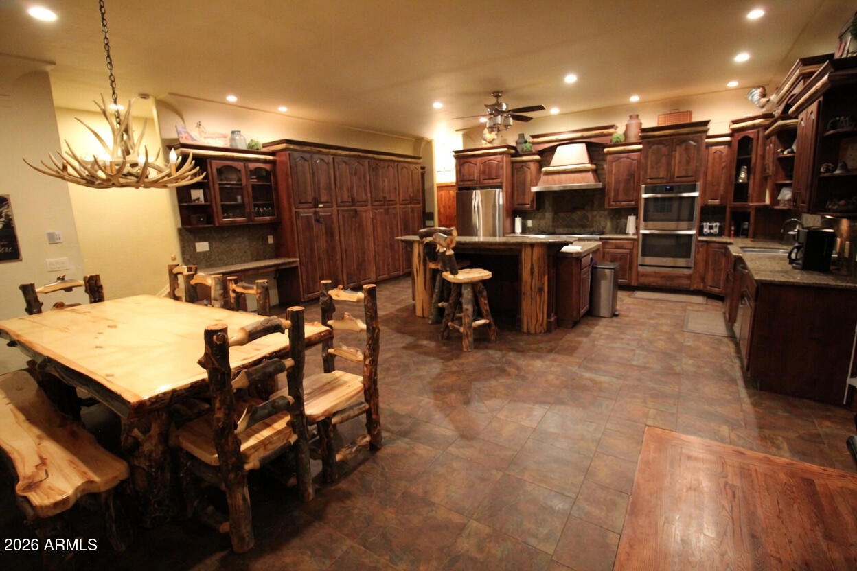 2875 South Timber Pine Lane Pinetop, AZ 85935 - Photo 55 of 175 Kitchen Great Room 9