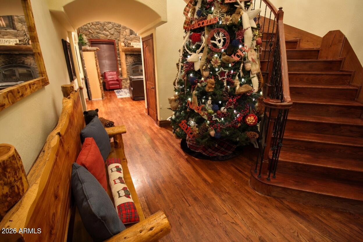 2875 South Timber Pine Lane Pinetop, AZ 85935 - Photo 86 of 175 Entry Staircase 2