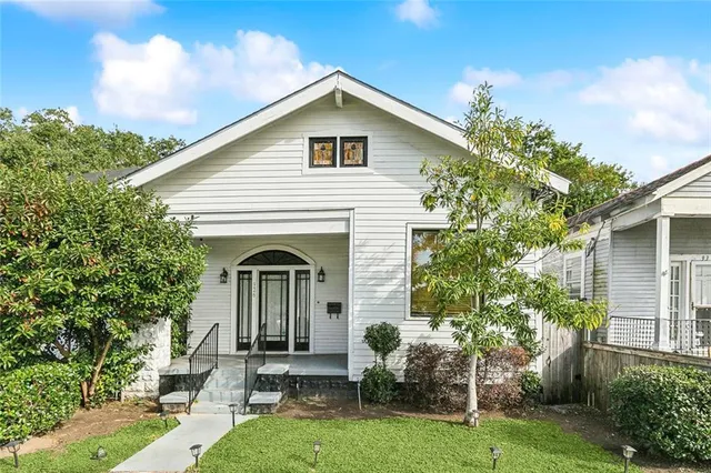 $460,000 | 926 Brooklyn Avenue, New Orleans, LA 70114
