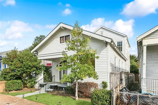 $460,000 | 926 Brooklyn Avenue, New Orleans, LA 70114