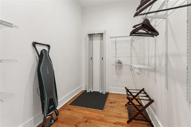 $460,000 | 926 Brooklyn Avenue, New Orleans, LA 70114