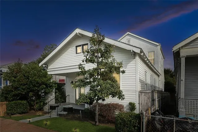 $460,000 | 926 Brooklyn Avenue, New Orleans, LA 70114