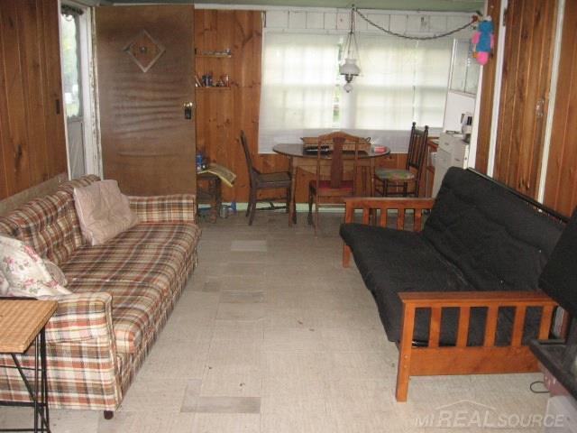 2875 Lakeshore Road Applegate, MI 48401 - Photo 11 of 28 Gallery Image 11