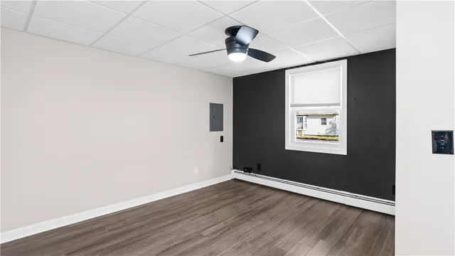 $400,000 | 15 Abbott Avenue, Warwick, RI 02886