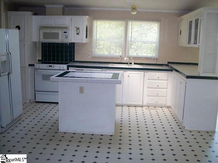 36 Pine Valley Road Piedmont, SC 29673 - Photo 3 of 25 Gallery Image 3