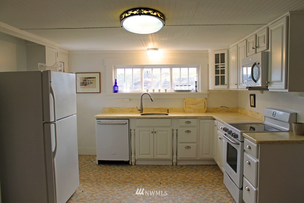 110 Mission Road Walla Walla, WA 99362 - Photo 3 of 9