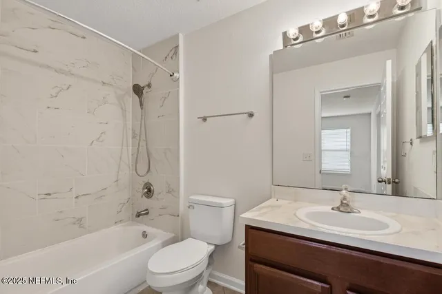 $2,100 | 411 Walnut Drive, St. Johns, FL 32259