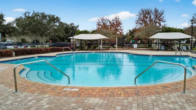 $2,100 | 411 Walnut Drive, St. Johns, FL 32259