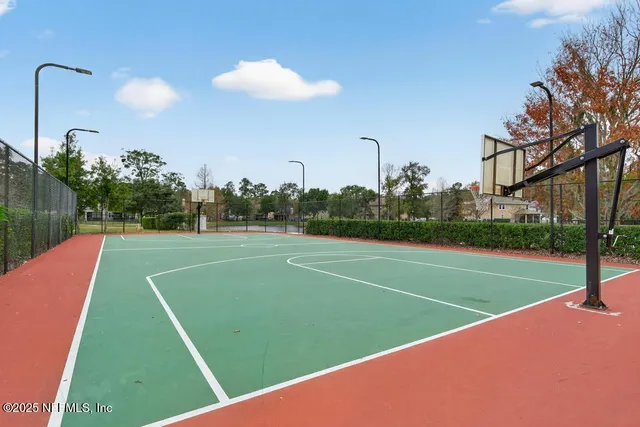 $2,100 | 411 Walnut Drive, St. Johns, FL 32259