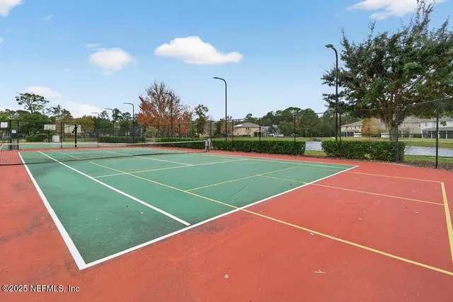 $2,100 | 411 Walnut Drive, St. Johns, FL 32259