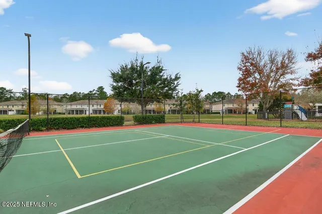 $2,100 | 411 Walnut Drive, St. Johns, FL 32259