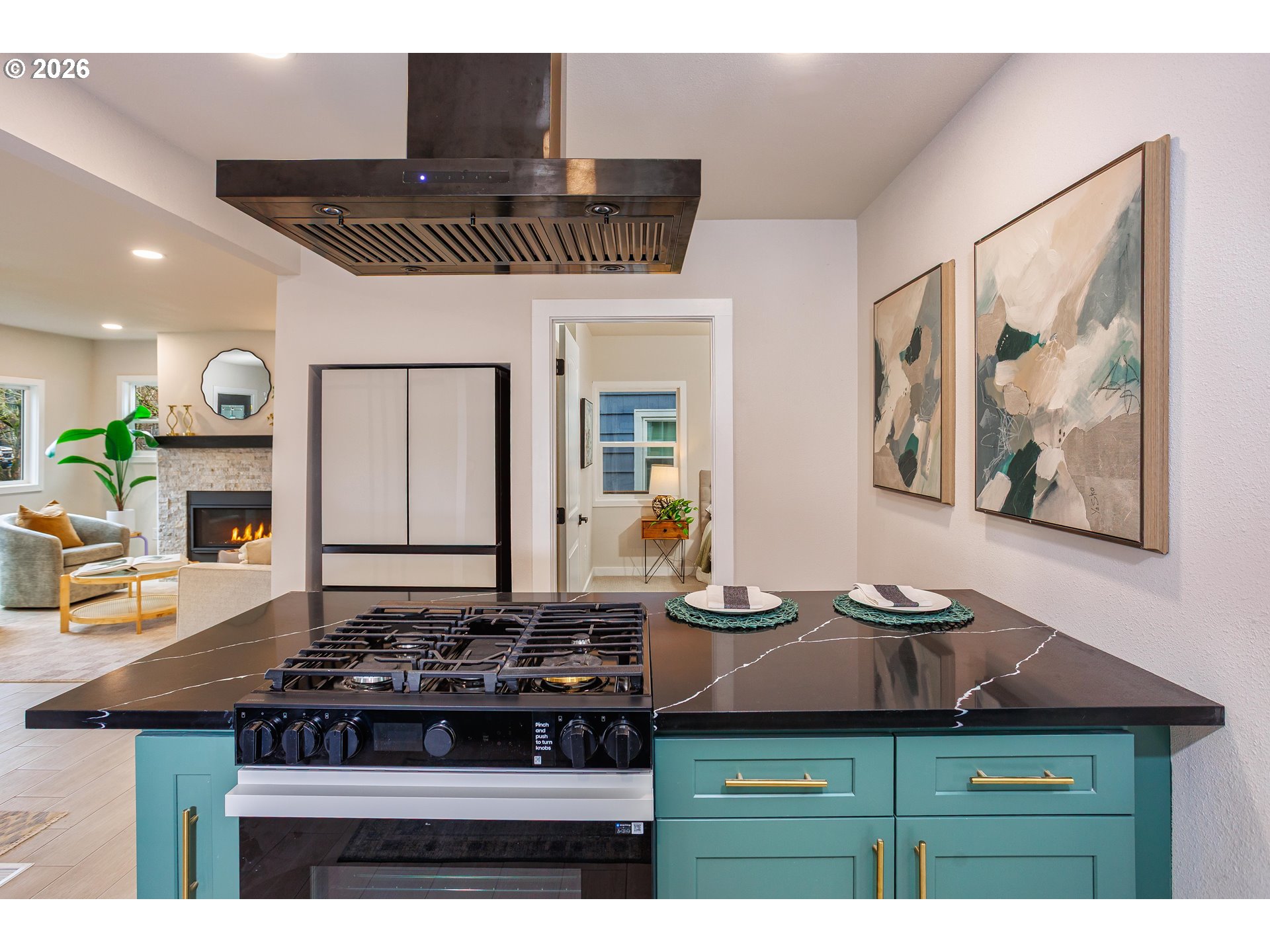 4512 Southeast Clinton Street Portland, OR 97206 - Photo 9 of 34