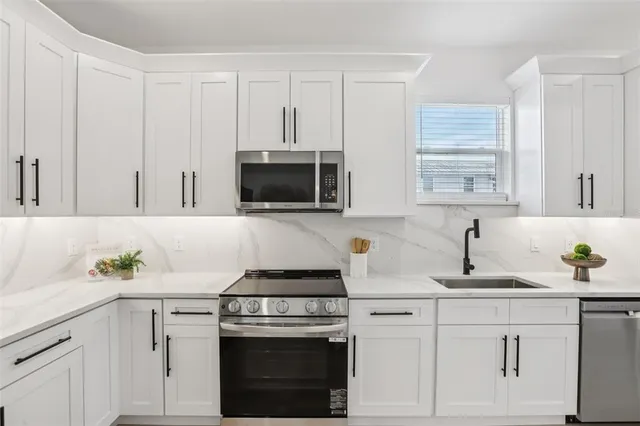 $439,999 | 2612 East 18th Avenue, Tampa, FL 33605