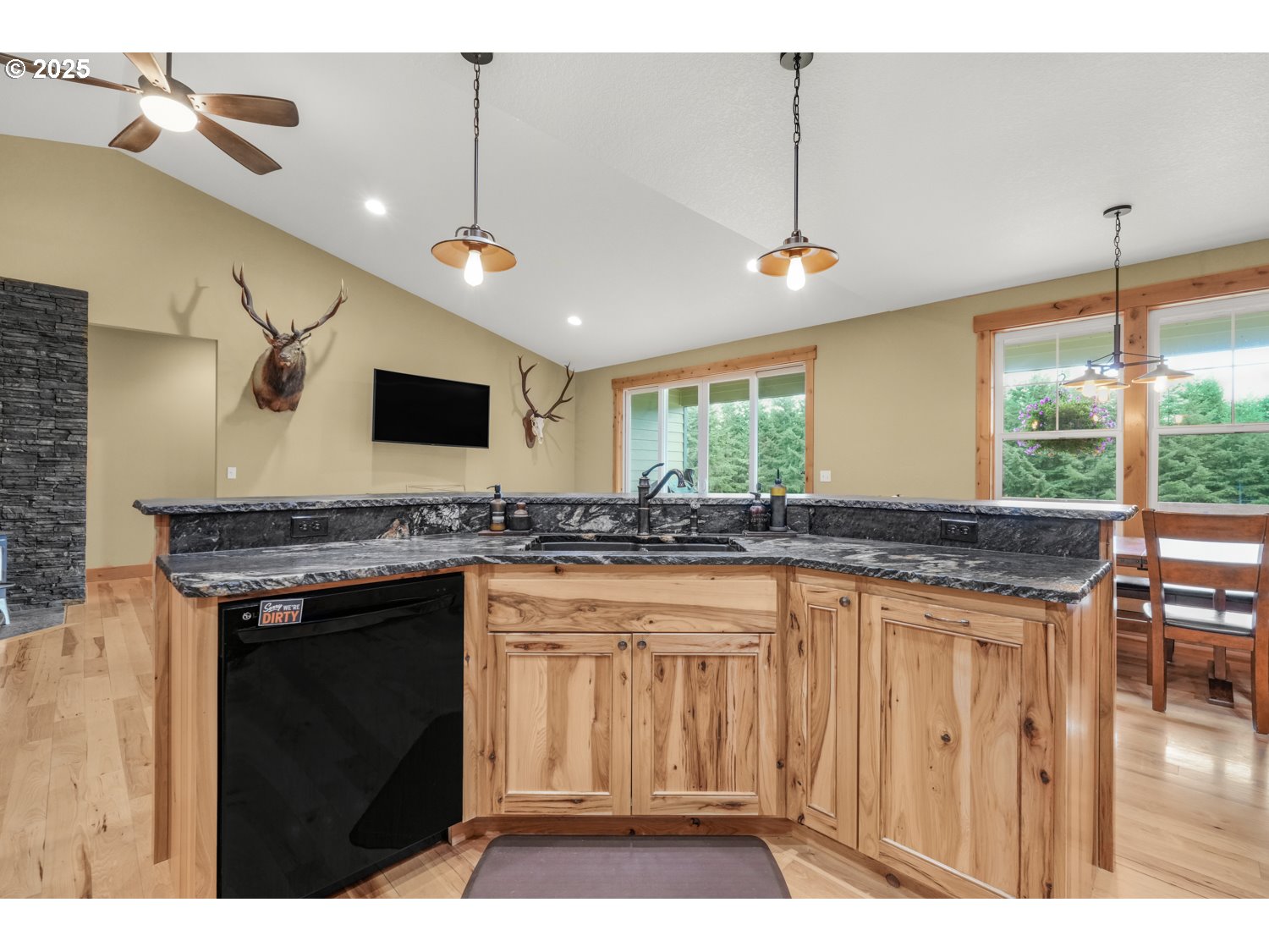 67391 Hollywood Road Deer Island, OR 97054 - Photo 19 of 48