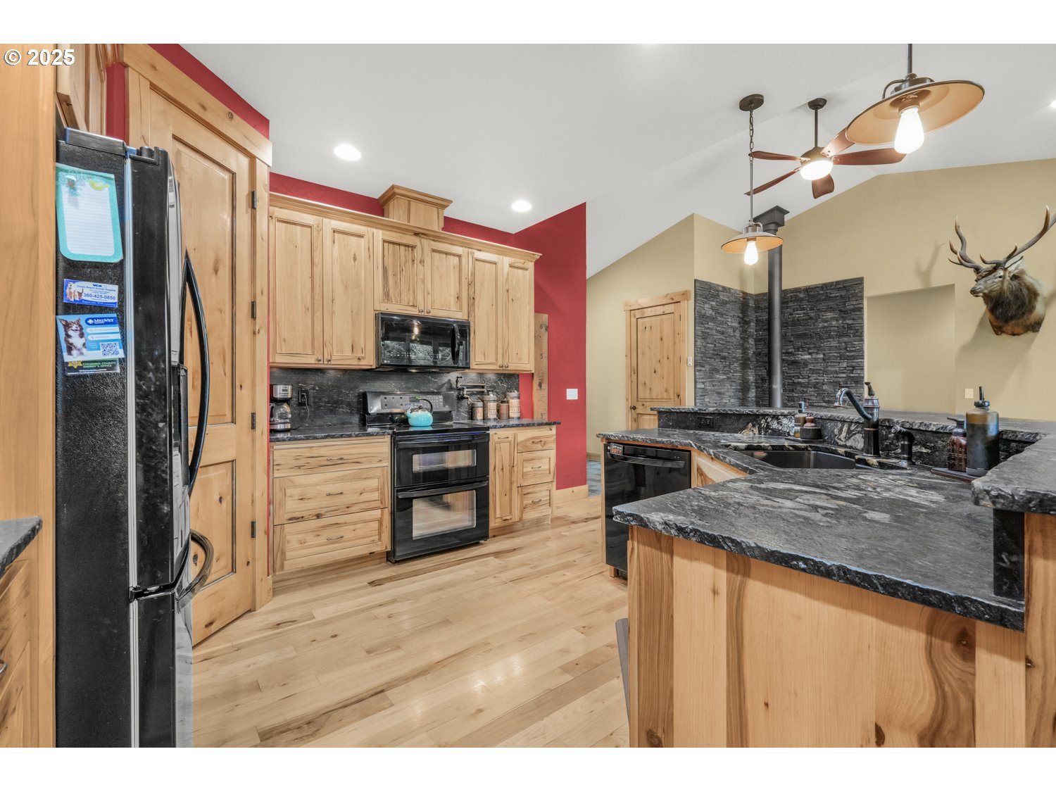 67391 Hollywood Road Deer Island, OR 97054 - Photo 20 of 48