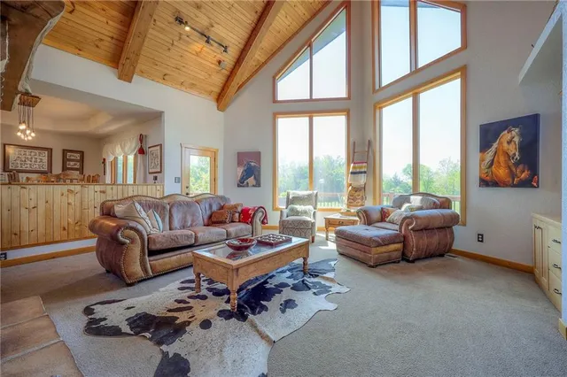 $3,500,000 | 7325 Southwest 93rd Street, Wakarusa, KS 66546