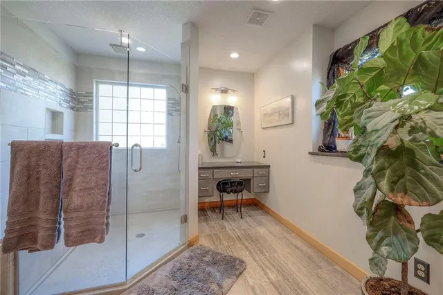 $3,500,000 | 7325 Southwest 93rd Street, Wakarusa, KS 66546