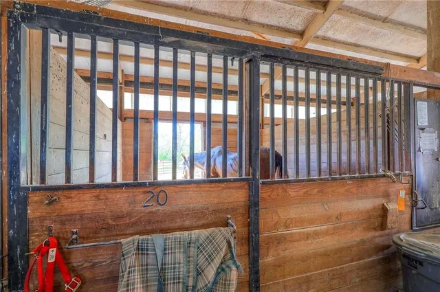 $3,500,000 | 7325 Southwest 93rd Street, Wakarusa, KS 66546