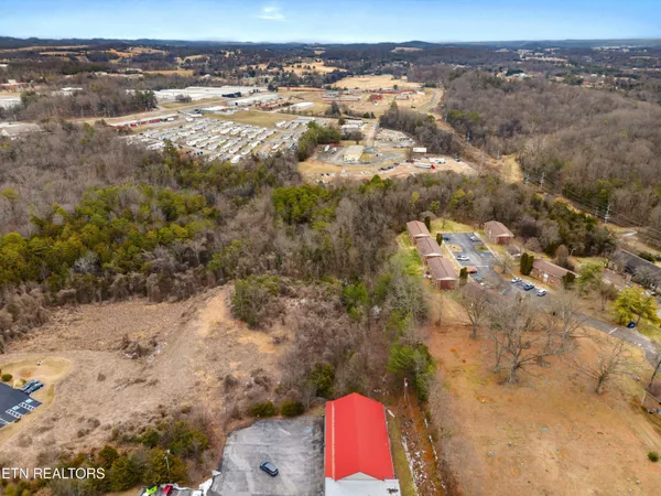 $299,900 | 11-12 Highway 92 S Dandridge Tn 37725, Dandridge, TN 37725