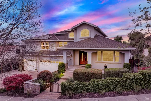 $1,879,000 | 213 Cardwell Court, Napa, CA 94559