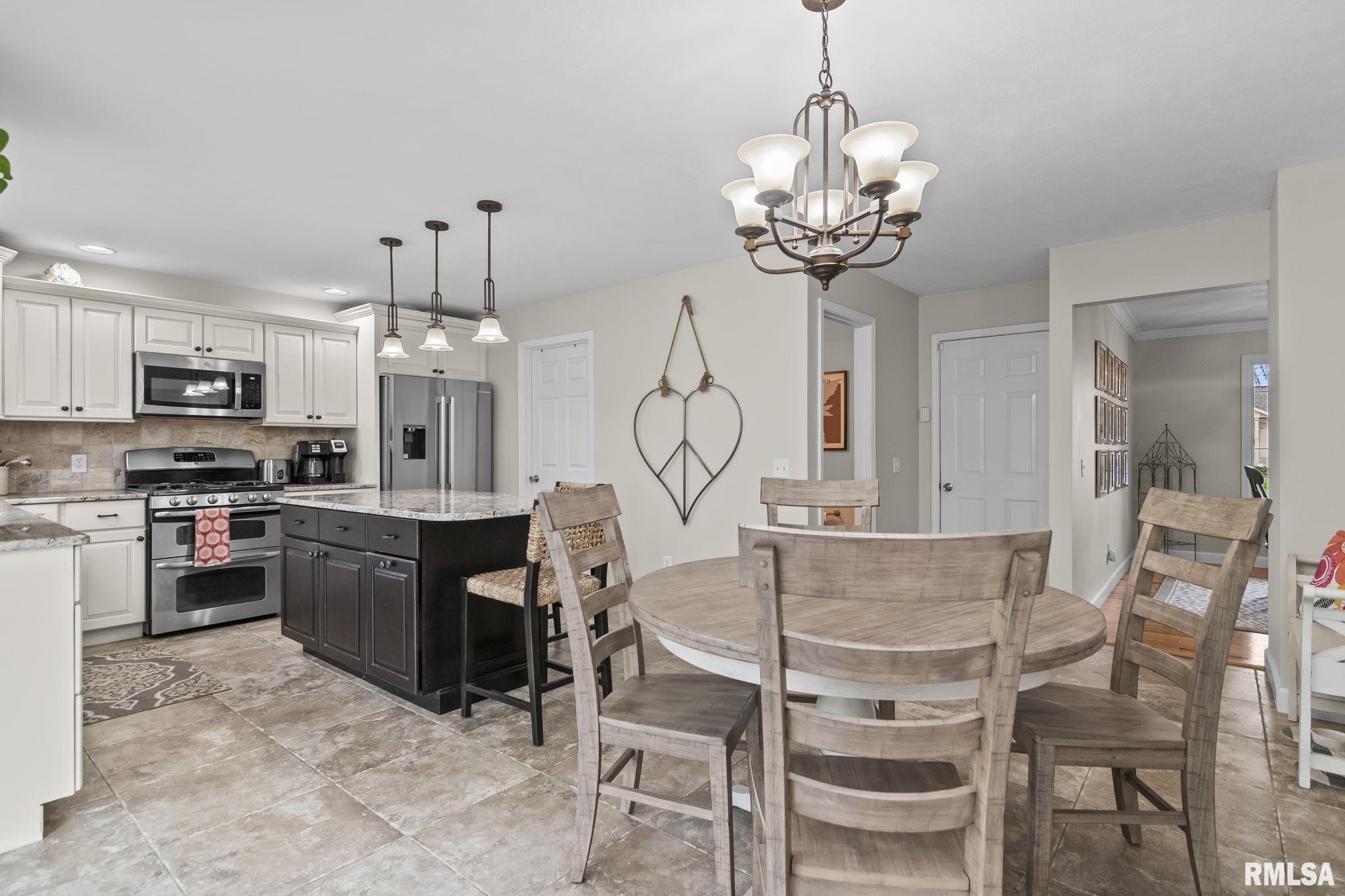 2700 Dryden Drive Springfield, IL 62711 - Photo 15 of 49