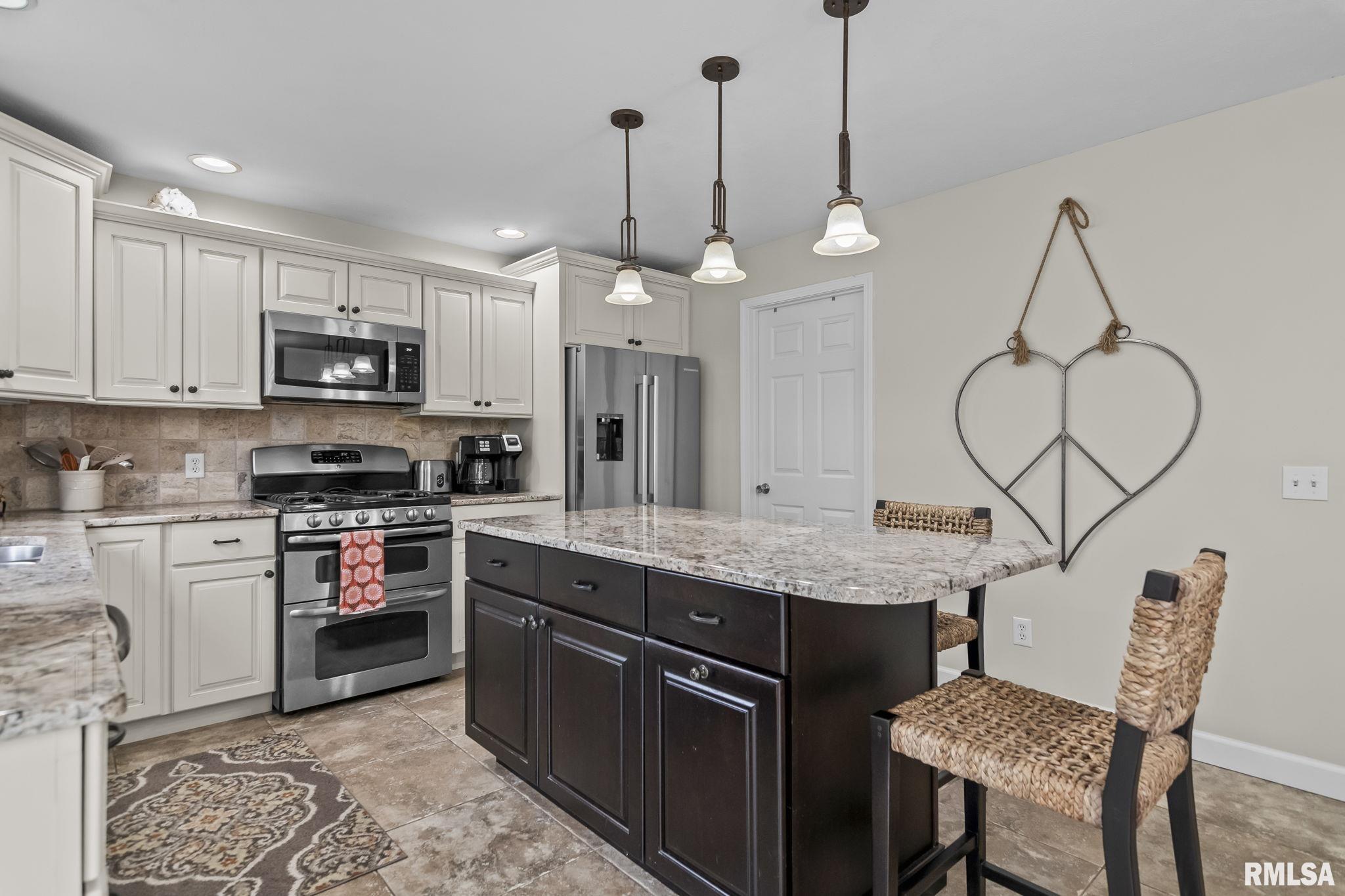 2700 Dryden Drive Springfield, IL 62711 - Photo 19 of 49