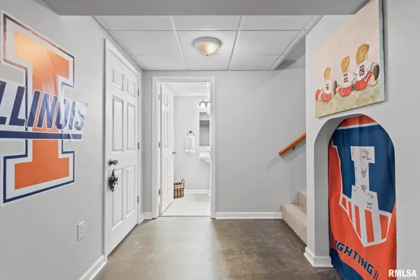 $415,000 | 2700 Dryden Drive, Springfield, IL 62711