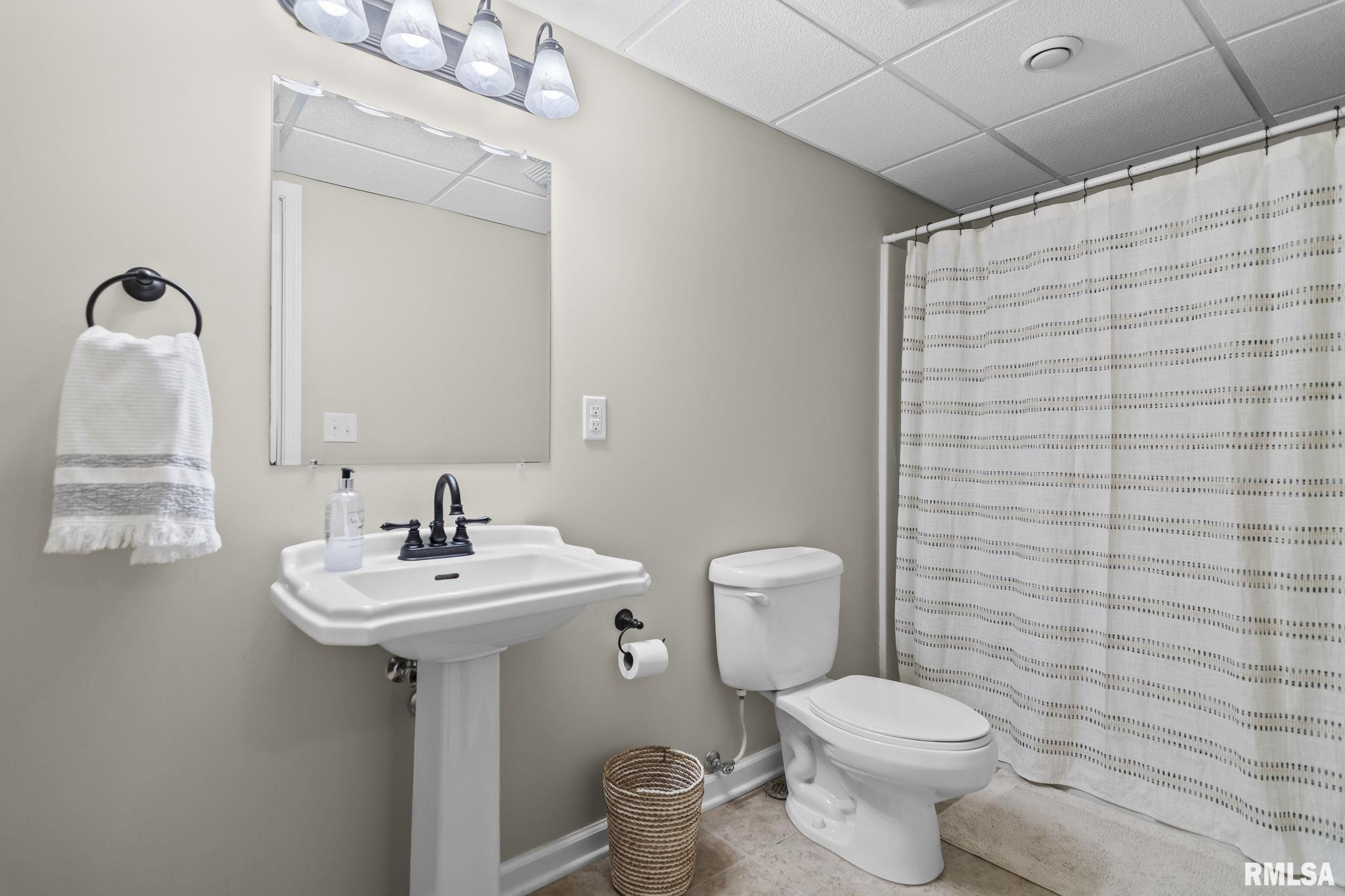 2700 Dryden Drive Springfield, IL 62711 - Photo 39 of 49