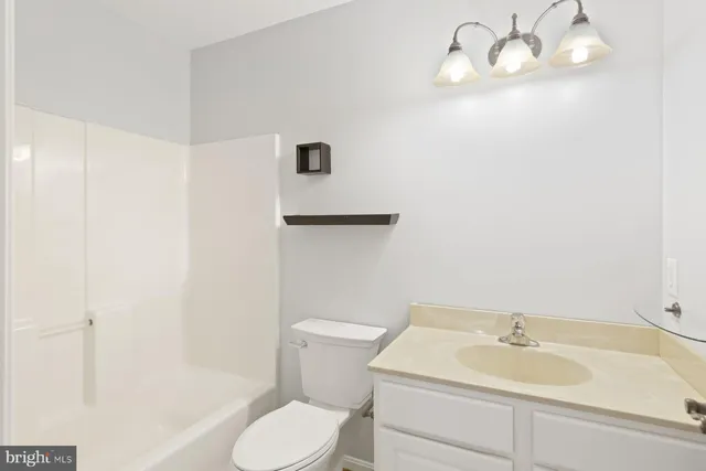 $2,849 | 207 Langdon Farm Circle, Unit 83, Odenton, MD 21113