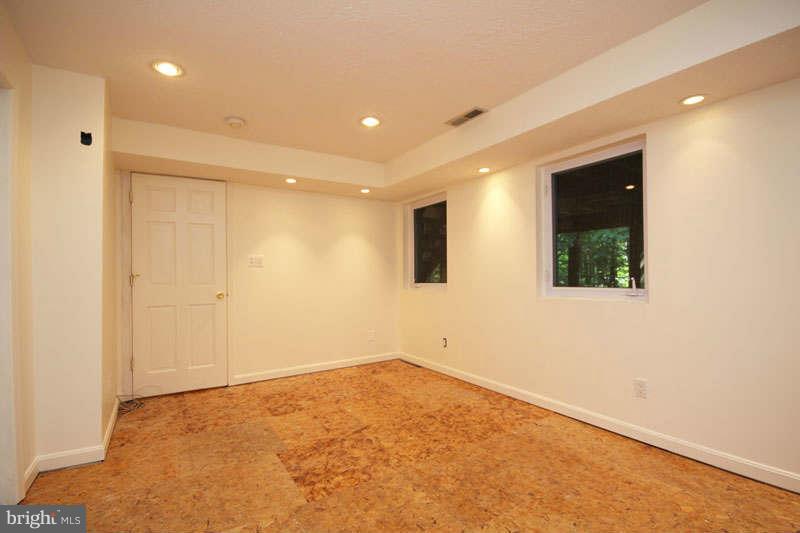 7945 Lobelia Lane Springfield, VA 22152 - Photo 15 of 17 bedroom in basement