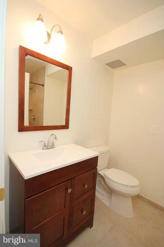 7945 Lobelia Lane Springfield, VA 22152 - Photo 17 of 17 Bathroom in basement