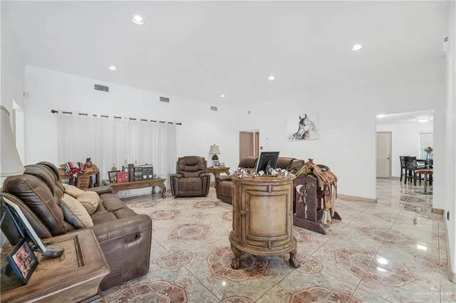 $280,000 | 1069 Alpha Street, Roma, TX 78584