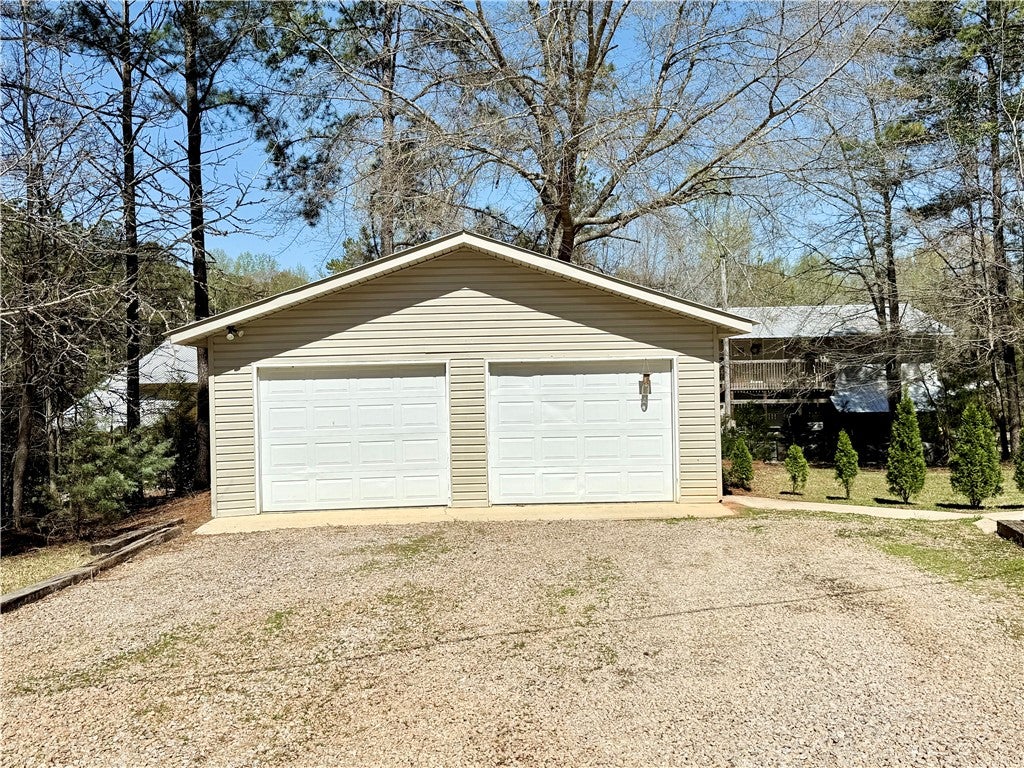 2612 Pear Tree Road Auburn, AL 36879 - Photo 13 of 21 2 Car Garage