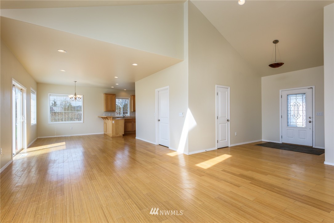 519 F F & S Grade Road Sedro-Woolley, WA 98284 - Photo 4 of 20 Gallery Image 4