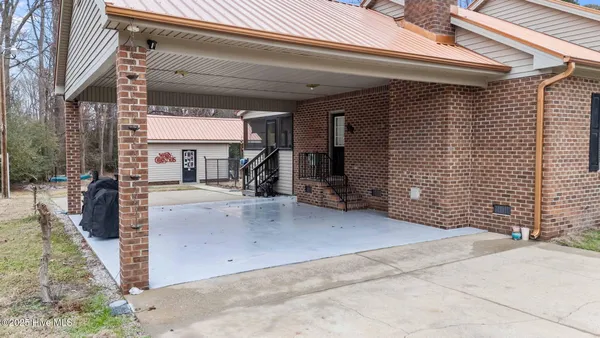 $369,900 | 1055 Kelly Drive, Nashville, NC 27856