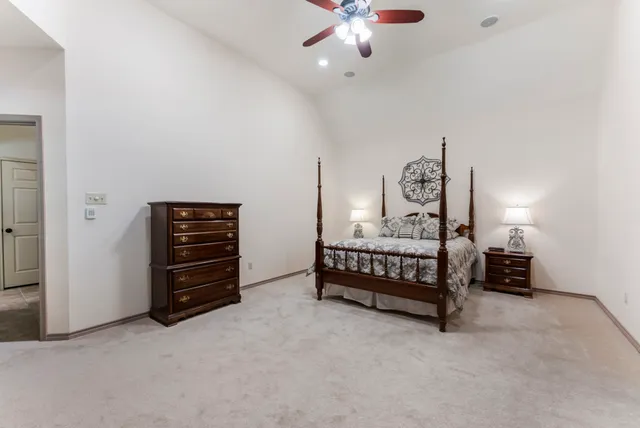 $899,900 | 24311 Standing Oak Drive, Spring, TX 77389