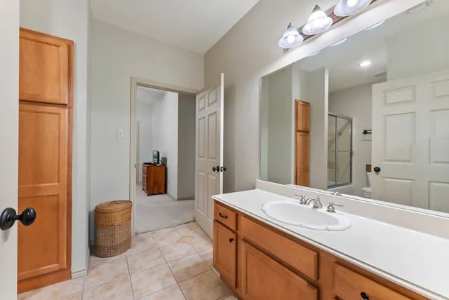 $899,900 | 24311 Standing Oak Drive, Spring, TX 77389