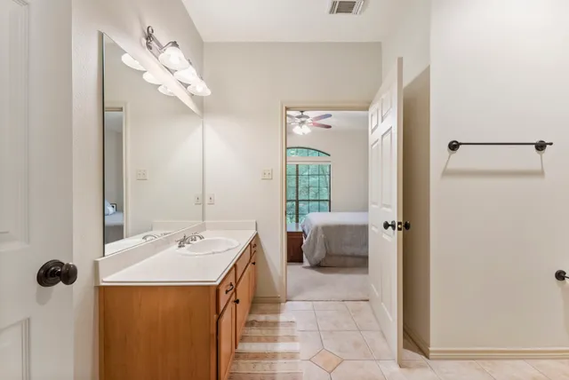 $899,900 | 24311 Standing Oak Drive, Spring, TX 77389