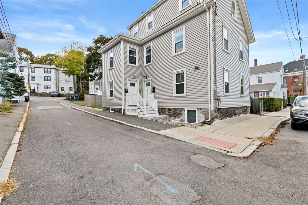 57 Buffum Street, Unit 1 Salem, MA 01970 - Photo 38 of 42