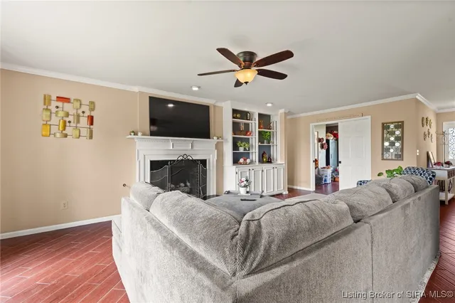 $359,900 | 3510 Utica Pike, Jeffersonville, IN 47130