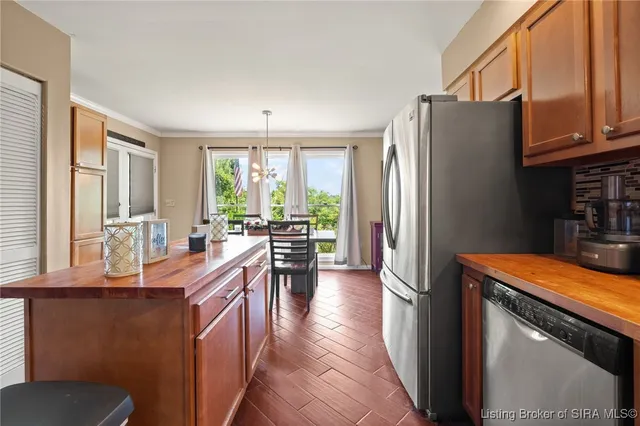 $359,900 | 3510 Utica Pike, Jeffersonville, IN 47130