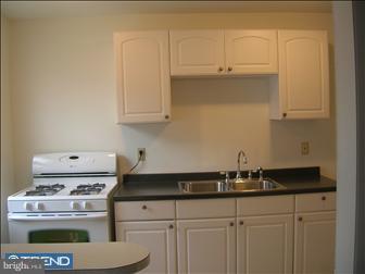 8025 Temple Road Philadelphia, PA 19150 - Photo 4 of 6 Kitchen